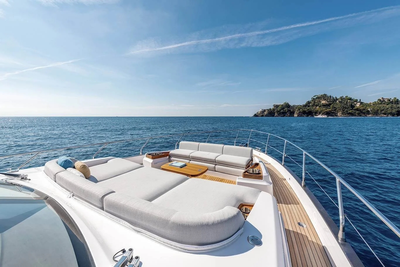 Conam 46 Sport deck